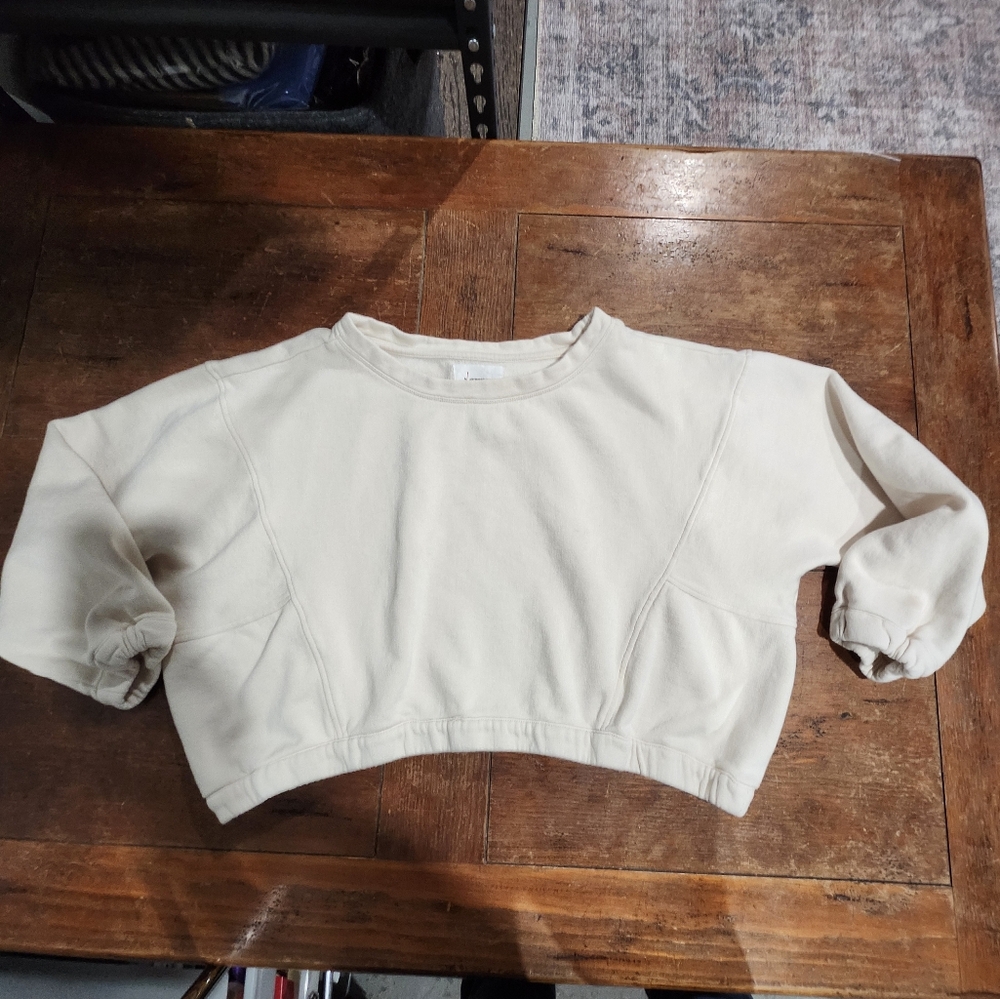 Anthropologie Cream Baggy Crop Top. Size Small 100% cotton cozy